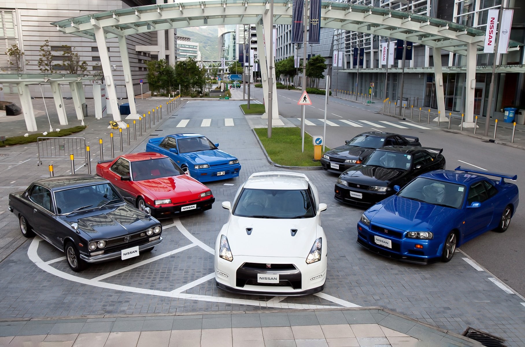 Nissan: Эволюция японского автомобильного промышленного гиганта.